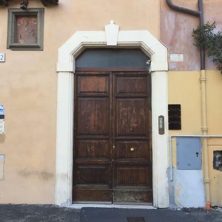 Livia B&B - Trastevere Рим Экстерьер фото