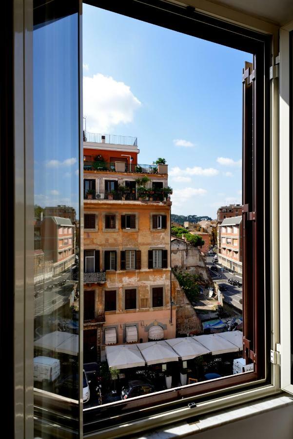Livia B&B - Trastevere Рим Экстерьер фото